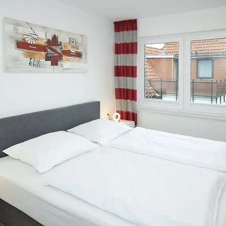 Admiralsgarten, Backbord 2 * Duhnen